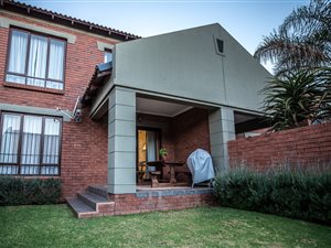 2 Bed Duplex in Boardwalk Meander