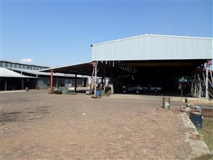 3550 m² Industrial space in Meyerton Central