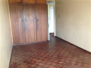 3 Bed Apartment in Hillbrow