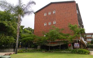 2 Bedroom Apartment in Groenkloof