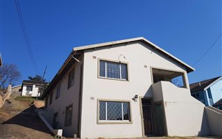 6 Bedroom House in Kenville