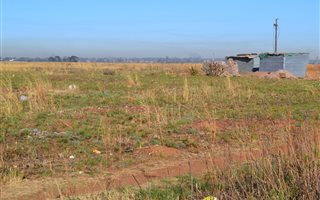 1983 m² Land available in Henley on Klip
