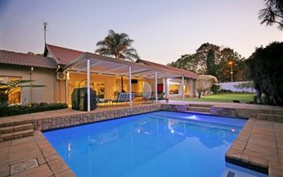 4 Bedroom House in Sunningdale