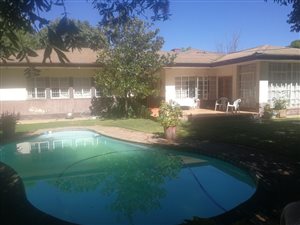 3 Bed House in Park West