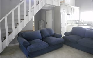 2 Bedroom Garden Cottage in Chartwell