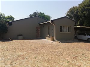 70 m² Commercial space in Brackenhurst