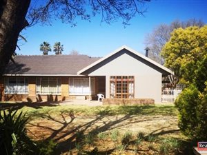 3 Bed House in Flimieda