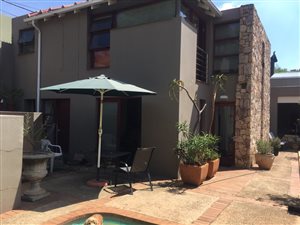 1 Bed Garden Cottage in Parkview