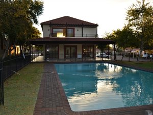 1 Bed Apartment in Oukraal Estate