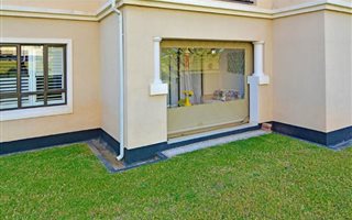 2 Bedroom Simplex in Summerset