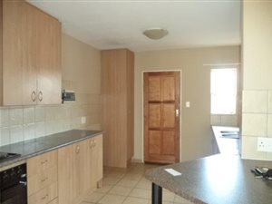 2 Bed Flat in The Orchards