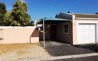 2 Bedroom House in Milnerton Ridge