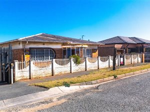 3 Bed House in Crosby