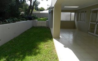 2 Bedroom Garden Cottage in Duxberry