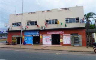 Commercial space in Warner Beach