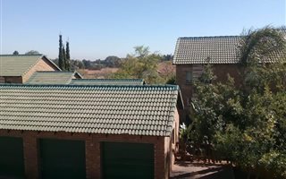 2 Bedroom Apartment in Moreleta Park