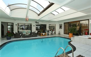 5 Bedroom House in Douglasdale