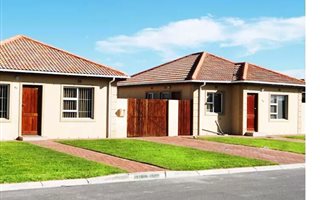 2 Bedroom House in Mitchells Plain