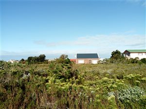 705 m² Land available in Bettys Bay