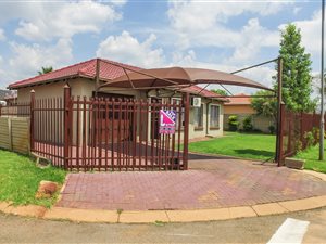3 Bed House in The Orchards
