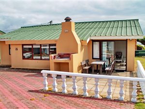4 Bed House in Hartenbos