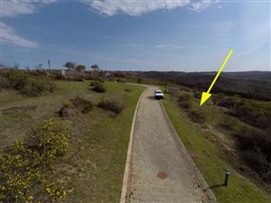 935 m² Land available in Upper Robberg