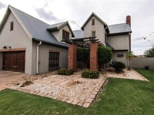 3 Bed House in Glen Lauriston