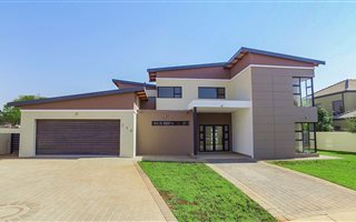 4 Bedroom House in Silverwoods Country Estate