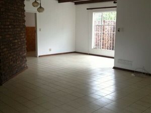 4 Bed House in Senderwood