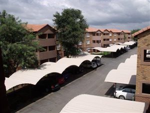 2 Bed Flat in Onverwacht