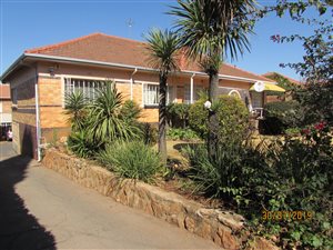 3 Bed House in Cyrildene