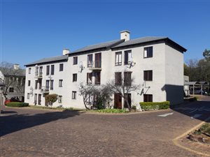 2 Bed Apartment in Paulshof