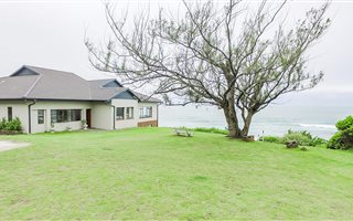 6 Bedroom House in Salt Rock