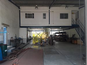 422 m² Commercial space in New Germany