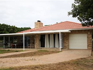 4 Bed House in Boesmansriviermond