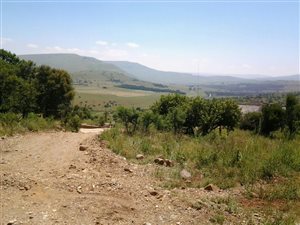 1.8 ha Land available in Machadodorp