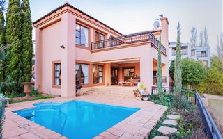 4 Bedroom House in Woodhill
