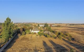 9630 m² Smallholding in Mnandi AH