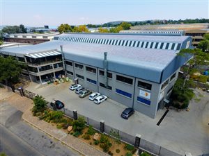 4815 m² Industrial space in Strydompark