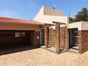 3 Bed Apartment in Birchleigh