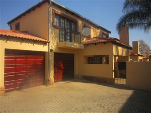 3 Bed Townhouse in Raslouw
