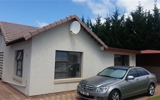 2 Bedroom Townhouse in Diaz Beach