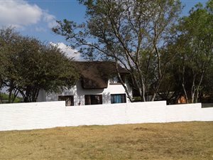 2 ha Farm in Muldersdrift