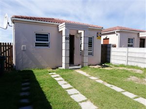 2 Bed House in Kalkfontein