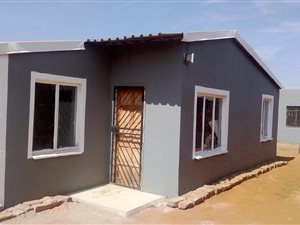 3 Bed House in Protea Glen