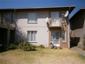1 Bedroom Townhouse in Radiokop