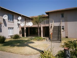 1 Bed Townhouse in Radiokop