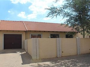 2 Bed Townhouse in Mooikloof Country Residences