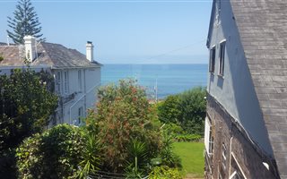 2 Bedroom Apartment in St James