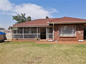 3 Bed House in Casseldale